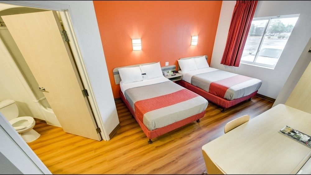 Motel 6-Brampton, On - Toronto Εξωτερικό φωτογραφία