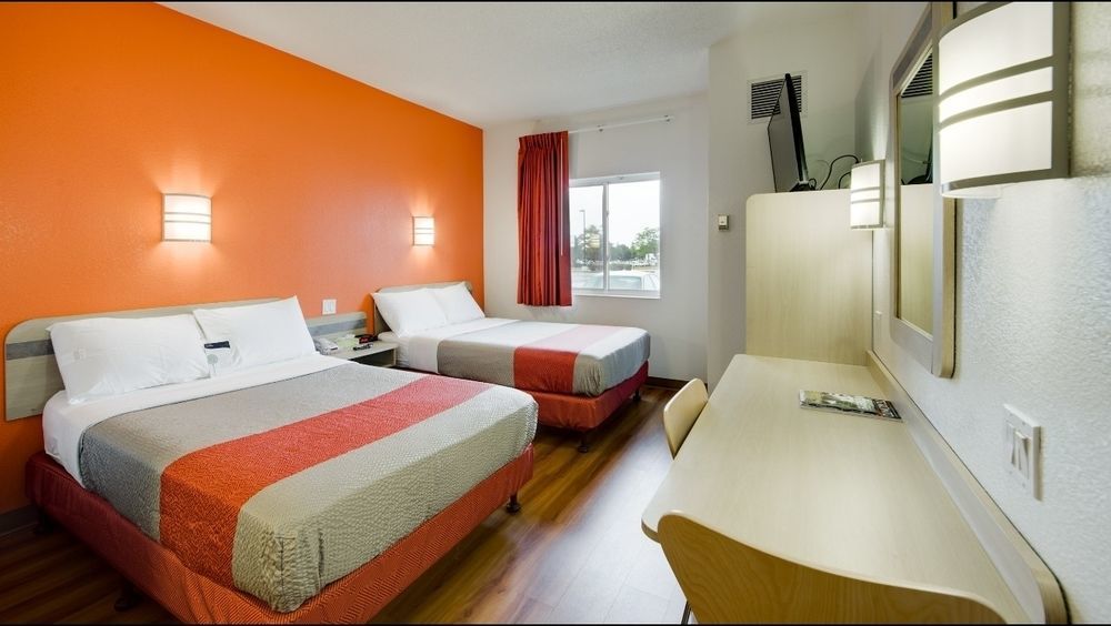 Motel 6-Brampton, On - Toronto Εξωτερικό φωτογραφία