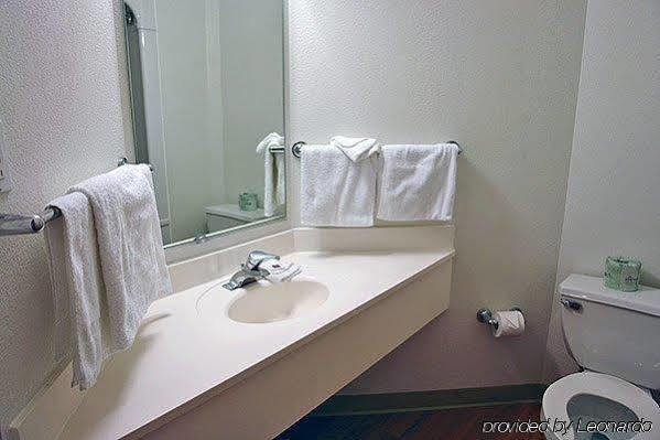 Motel 6-Brampton, On - Toronto Εξωτερικό φωτογραφία