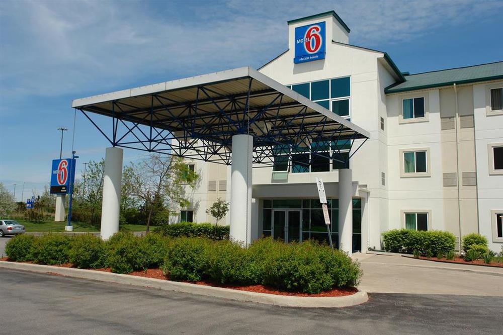 Motel 6-Brampton, On - Toronto Εξωτερικό φωτογραφία